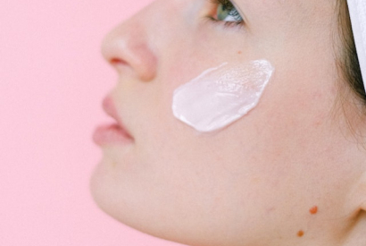 Comment bien réussir une détoxification de la peau ? Nos conseils pour la rentré