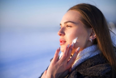 Comment passer l’hiver tout en prenant parfaitement soin de sa peau ?