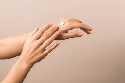 Éviter l’assèchement des mains avec ces 5 conseils