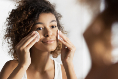 Le maquillage : comment ménager efficacement sa peau ? Nos 5 astuces